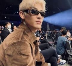 平本蓮着用 BALENCIAGAサングラス - メルカリ