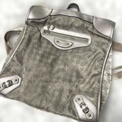 kiyosk専用 2点おまとめ コーチ レザー リュック& 三日月ピアス | ซื้อ