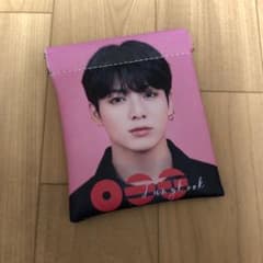 NEW‼️防弾少年団 BTS グク ジョングク マルチポーチ(小) - メルカリ