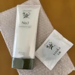 悠香 茶のしずく オールインワンジェル150g♡おまけ付き - メルカリ