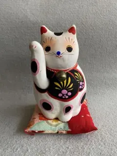 2026年最新】張り子招き猫の人気アイテム - メルカリ