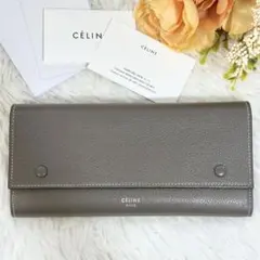 2026年最新】セリーヌ celine ラージフラップウォレットの人気アイテム