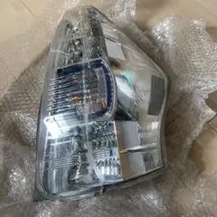 2026年最新】プリウスα テールランプ 左の人気アイテム - メルカリ