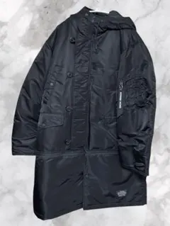 2026年最新】GU×UNDERCOVER ヒートパデッドコンバーチブルコートの人気