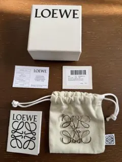 2026年最新】LOEWE 付属品：箱 ブローチ・コサージュの人気アイテム