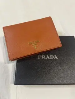 2026年最新】prada ノベルティ財布の人気アイテム - メルカリ