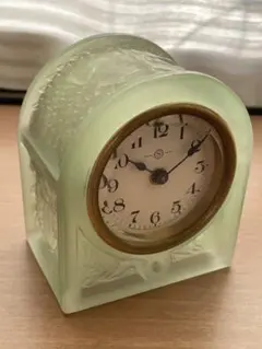 2026年最新】ウランガラス置き時計の人気アイテム - メルカリ