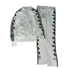 2026年最新】ジェレミースコット 音符の人気アイテム - メルカリ