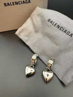 2026年最新】balenciaga ピアスの人気アイテム - メルカリ