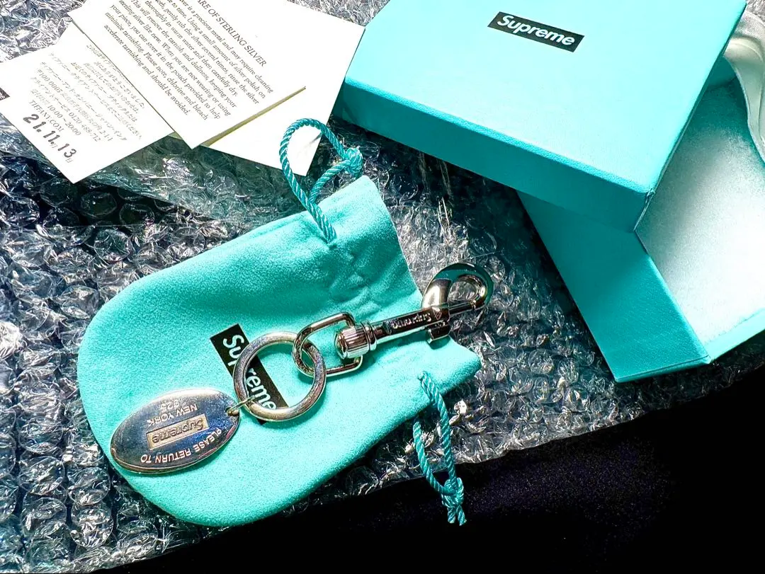2026年最新】tiffany supreme ピアスの人気アイテム - メルカリ