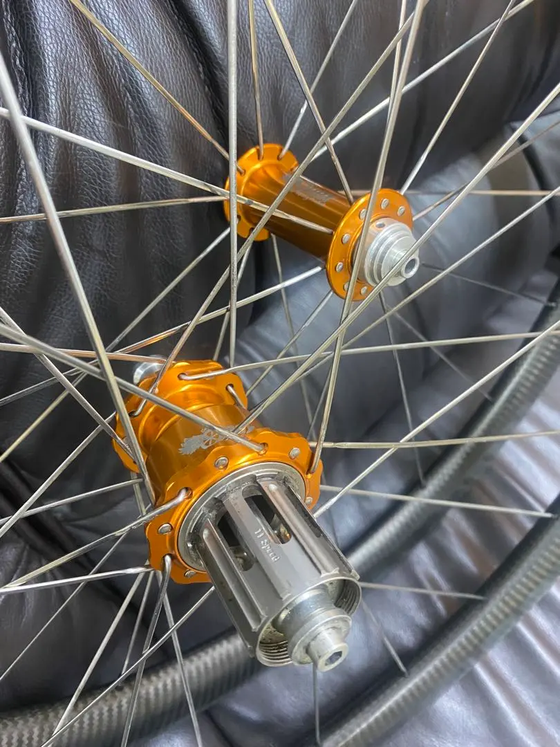 ☆未使用新品 ONYXファットバイク用フロントハブ RED