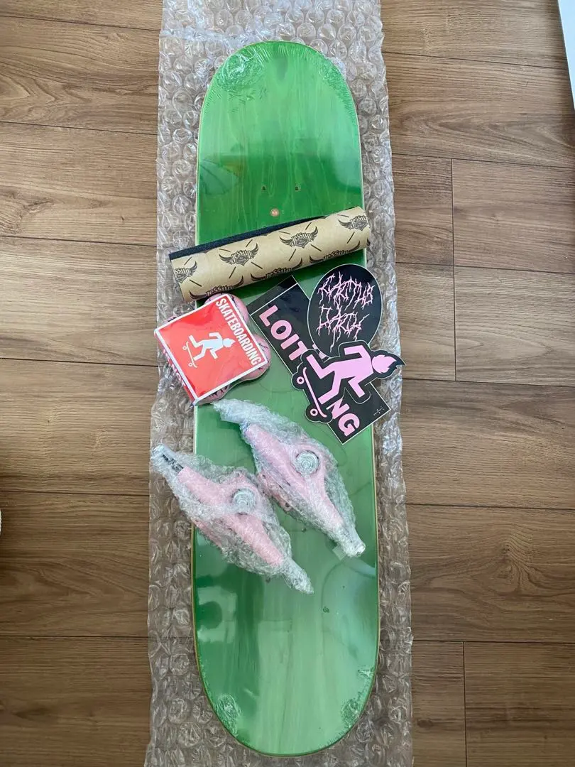 2026年最新】TRAVIS SCOTT スケートボードの人気アイテム - メルカリ