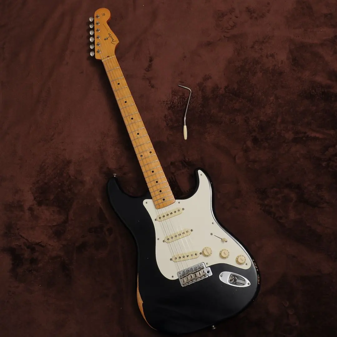2026年最新】fender road worn stratocasterの人気アイテム - メルカリ