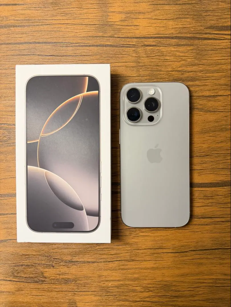 2026年最新】Apple iPhone 16 Pro (1 TB) - ナチュラルチタニウムの
