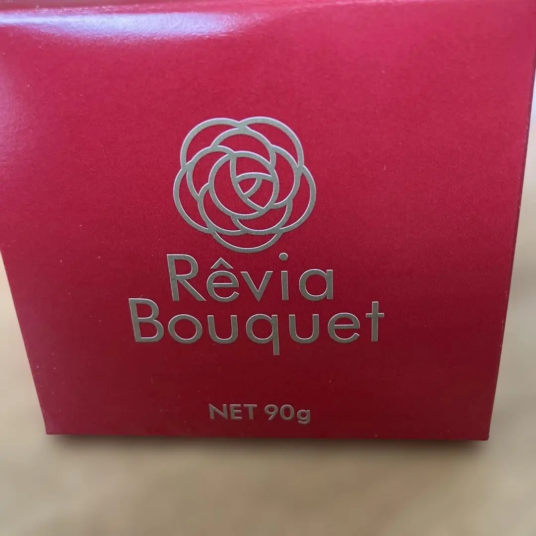 2025年最新】レヴィア 薬用フレグランスクリームの人気アイテム - メルカリ