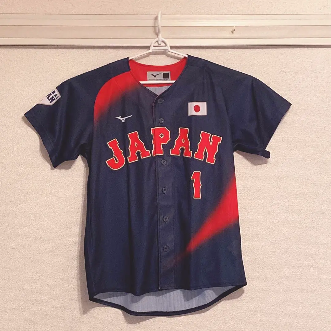2026年最新】森下翔太 ユニフォーム ビジターの人気アイテム - メルカリ