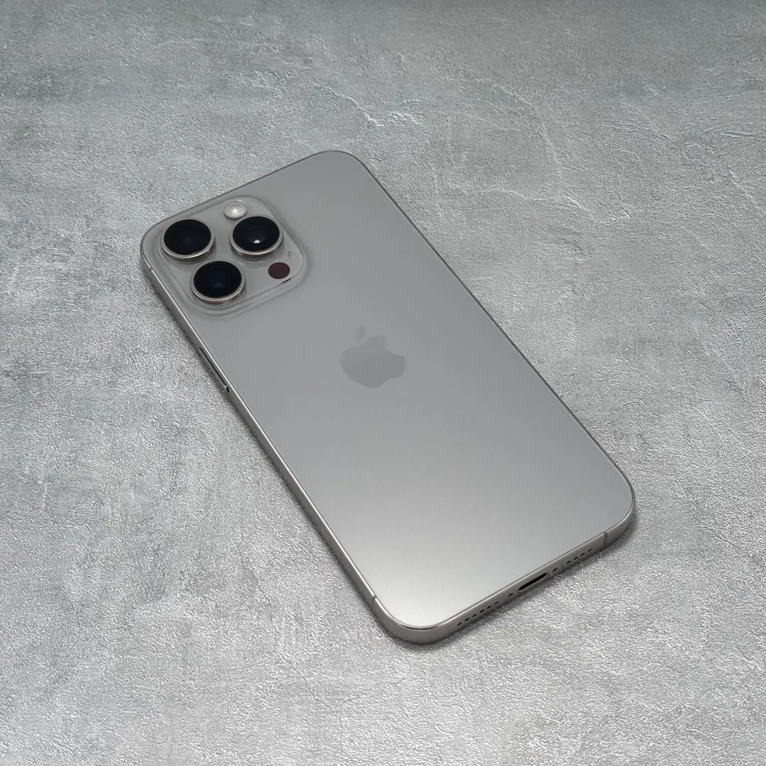 2026年最新】iPhone15 pro 256gb 香港の人気アイテム - メルカリ