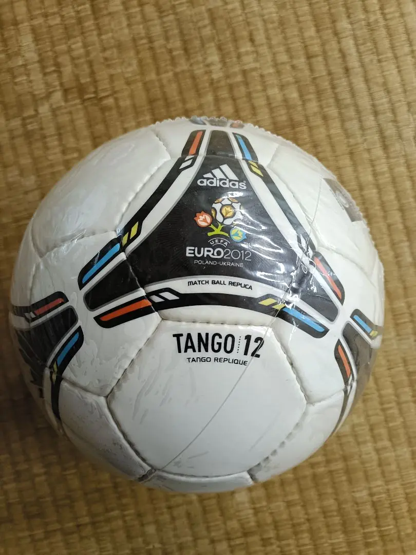 2026年最新】アディダス TANGO サッカーボールの人気アイテム - メルカリ