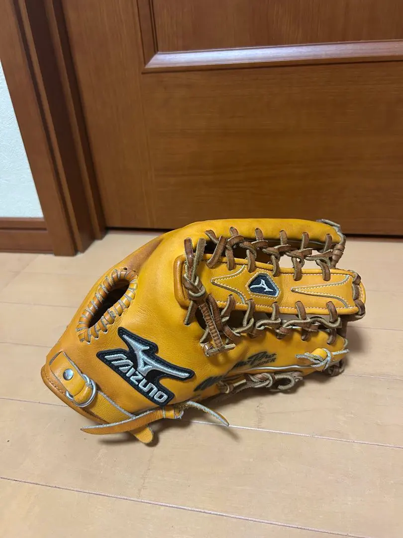 2026年最新】イチローサイングローブの人気アイテム - メルカリ