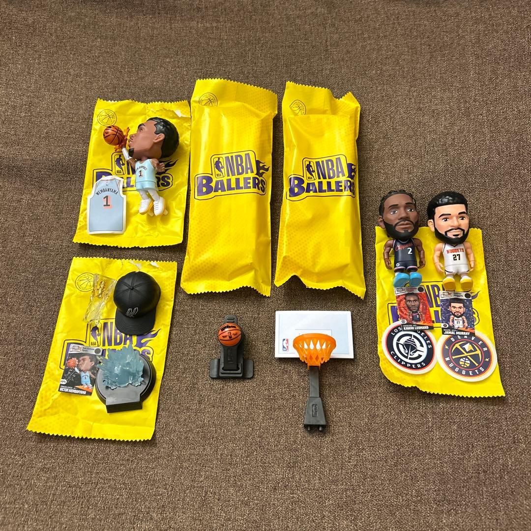NBA BALLERS ウェンバンヤマ、レナード、マレー、 ハーフコートセット NBA BALLERS ウェンバンヤマ、レナード、マレー、 ハーフコートセット