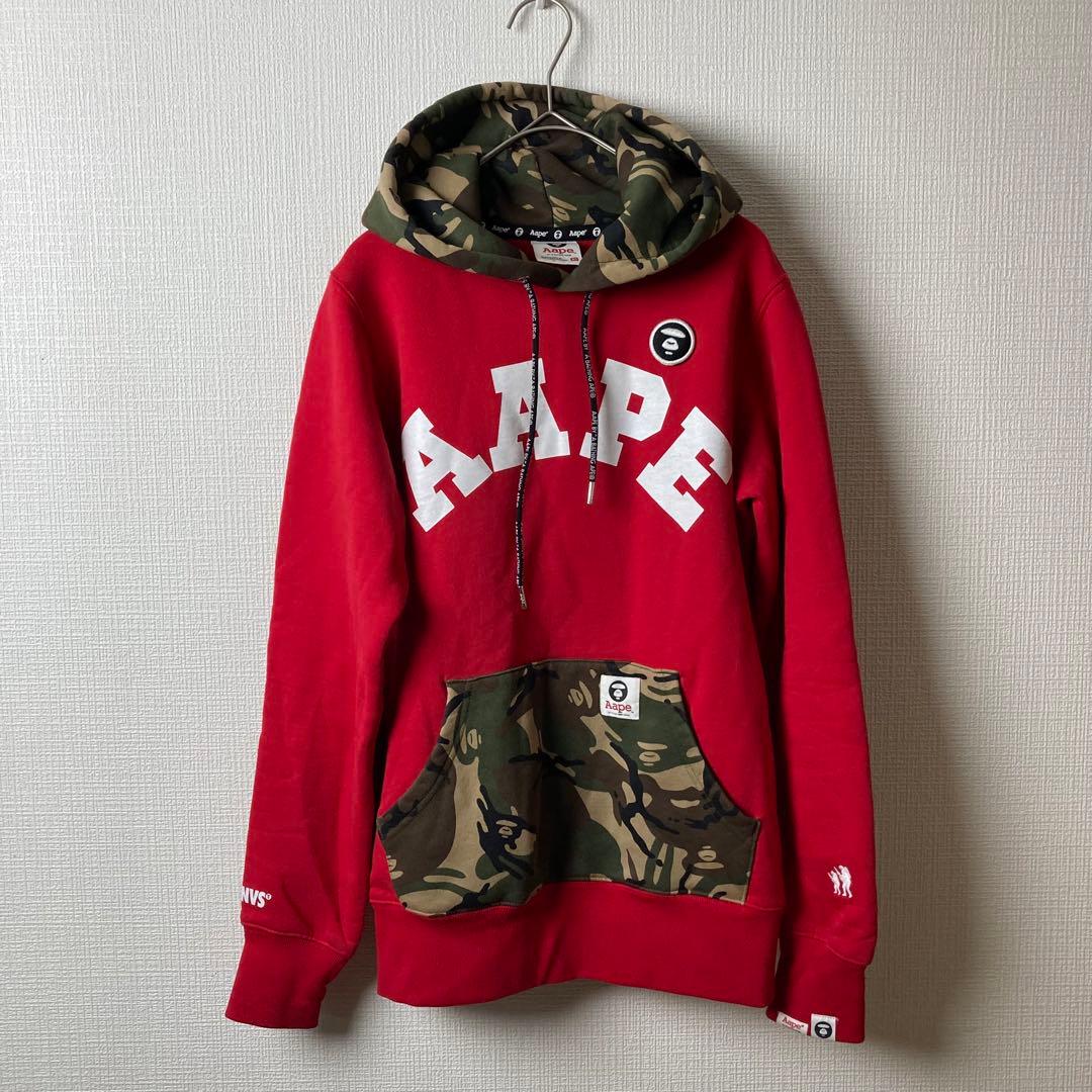 450 A BATHING APE パーカー 赤×迷彩柄 カモ ワッペン 刺繍 - メルカリ