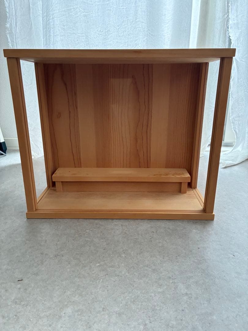 神棚（ひのき）アクリル扉付き 入荷未定）モダン神棚【三社箱宮 一祈（いつき）楸（ひさぎ）無垢材