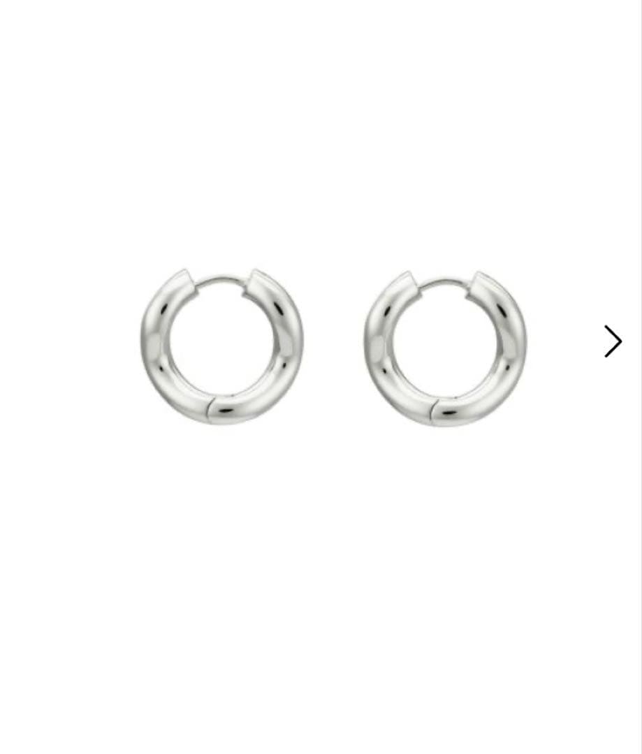 【Charlotte CHESNAIS】シルバーウェーブピアス cc_wave_cuff_arg.jpg