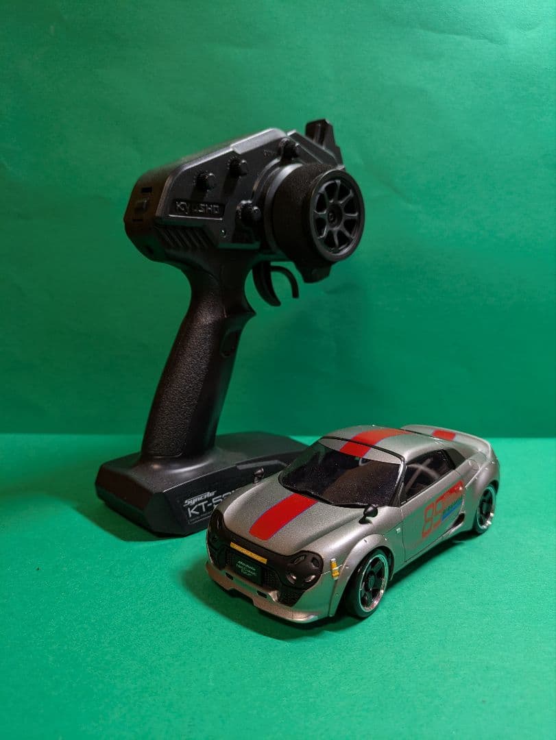 Mini-Z AWD ホンダネオクラシックレーサー マニアックなラジコンカー「ミニッツ ネオクラシックレーサー」発売