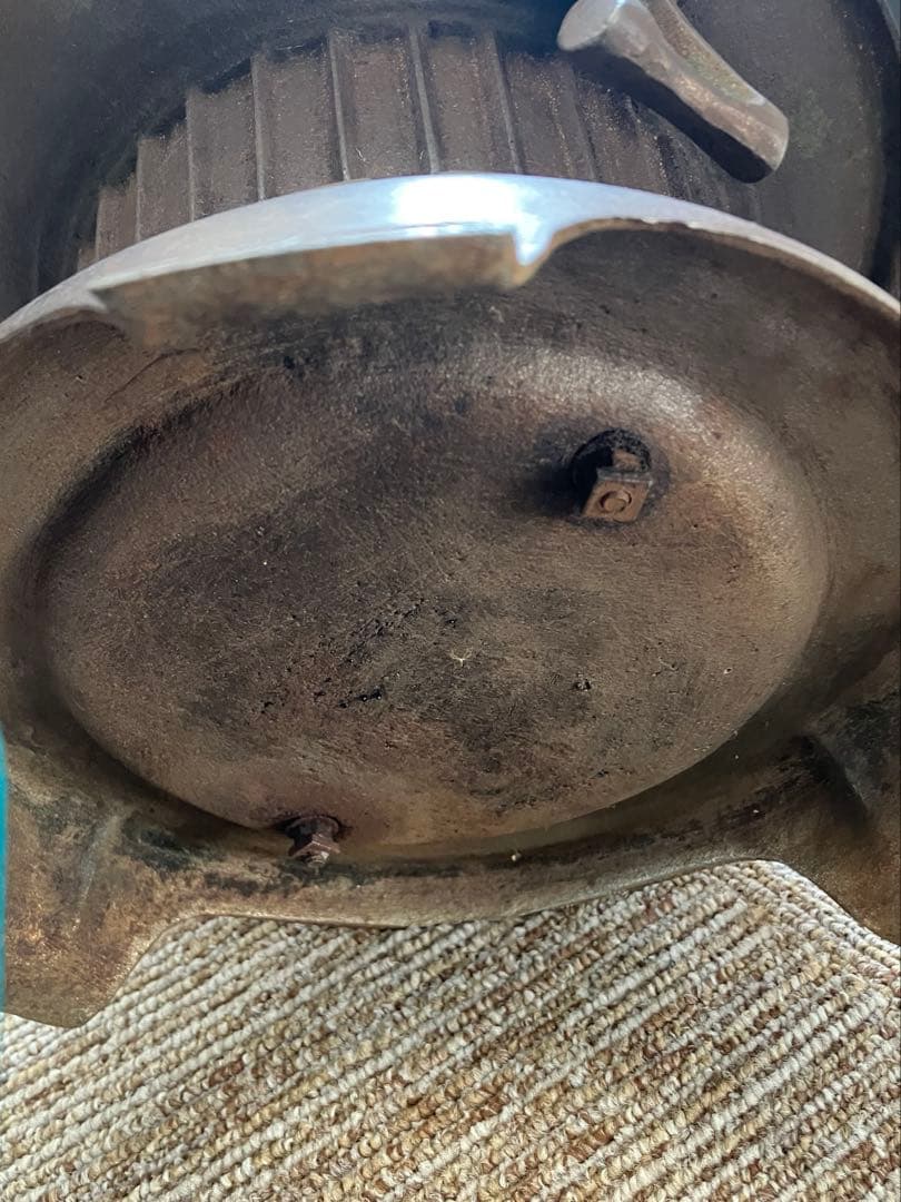 サロンストーブ 金属ガード付き 炭 練炭ストーブ レトロ 災害 非常時