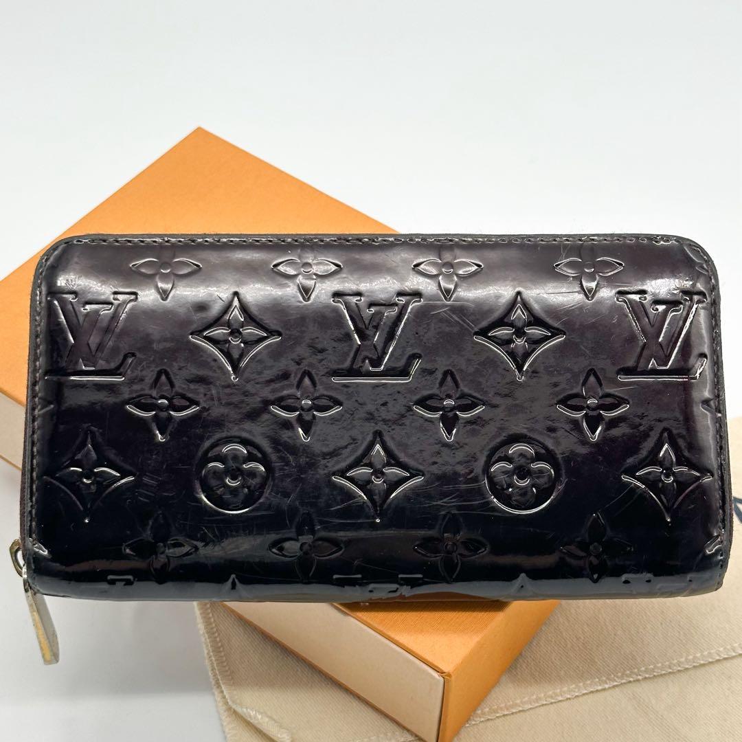 ルイヴィトン ジッピーウォレット ヴェルニ アマラント モノグラム