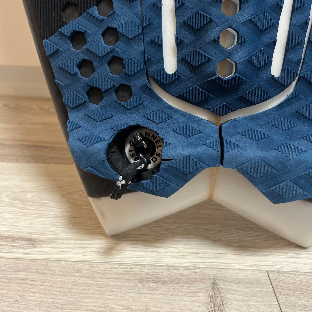 アルメリック NEW FLYER 5’8 25.0l （futureフィン付き）