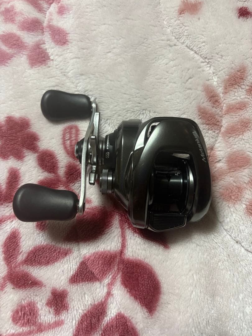 20メタニウムHG 左巻　SHIMANO ベイトリール 最終値下げ シマノ（SHIMANO） 20メタニウム HG LEFT 左ハンドル : フィッシング