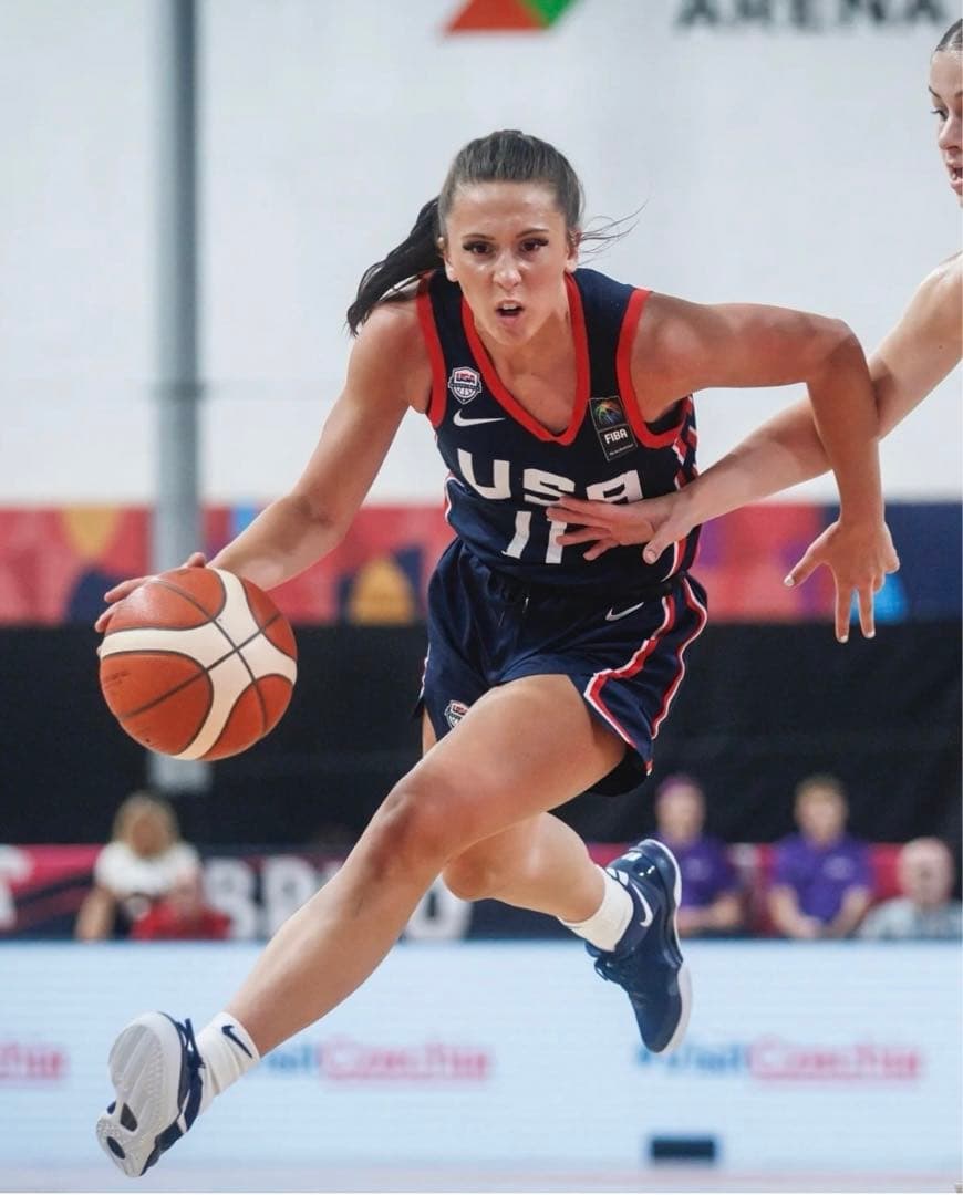 “セール”ナイキ　コービー8 US限定カラー　バスケ　バッシュ　NBA Bリーグ