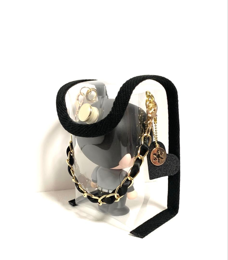 SnowMan ON すのチルソフビポーチ 9色 雪の結晶チャーム付き - メルカリ