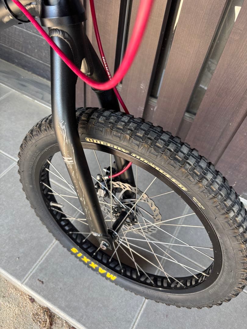 ECHO トライアル自転車 HOPEブレーキ付き パーツおまけ付き