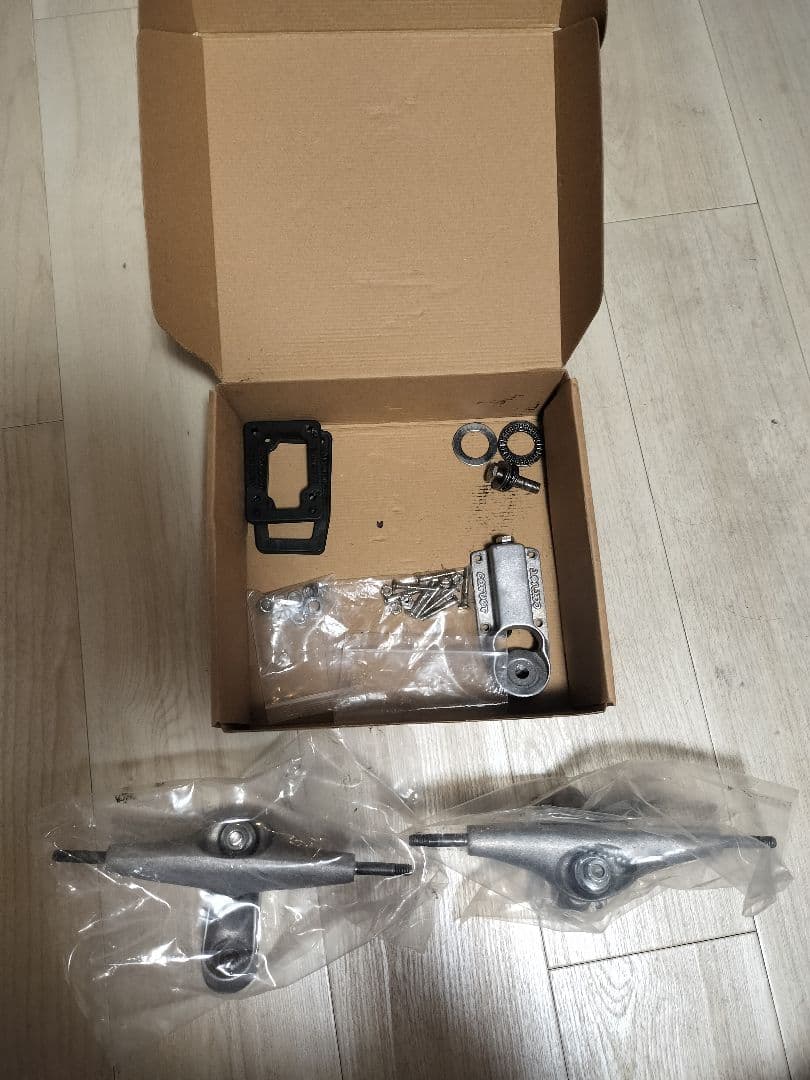 carver カーバー c7 トラック サーフスケート スケボー 正規品 楽天市場】CARVER カーバー スケートボード Knox Quill ノックスキル