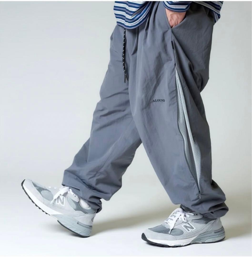 ALOUND TWOTUCK TAPERED NYLON PANTS