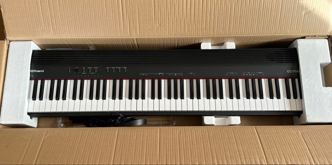 【美品】ローランド　GO-88p 電子ピアノ Amazon | ローランド Roland GO-88P GO:PIANO88 エントリーキーボード