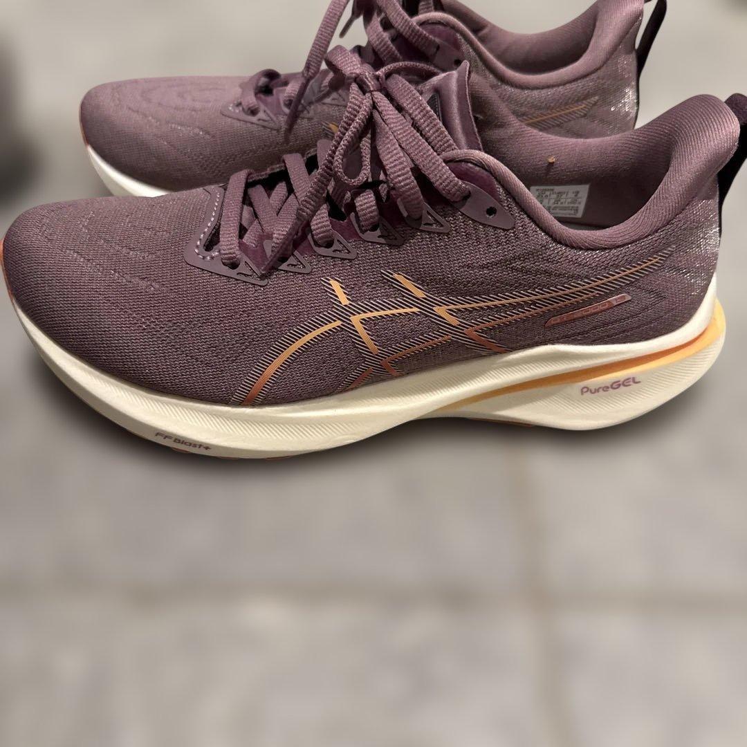 美品asics アシックス ランニングシューズGT-2000 13 23.0cm