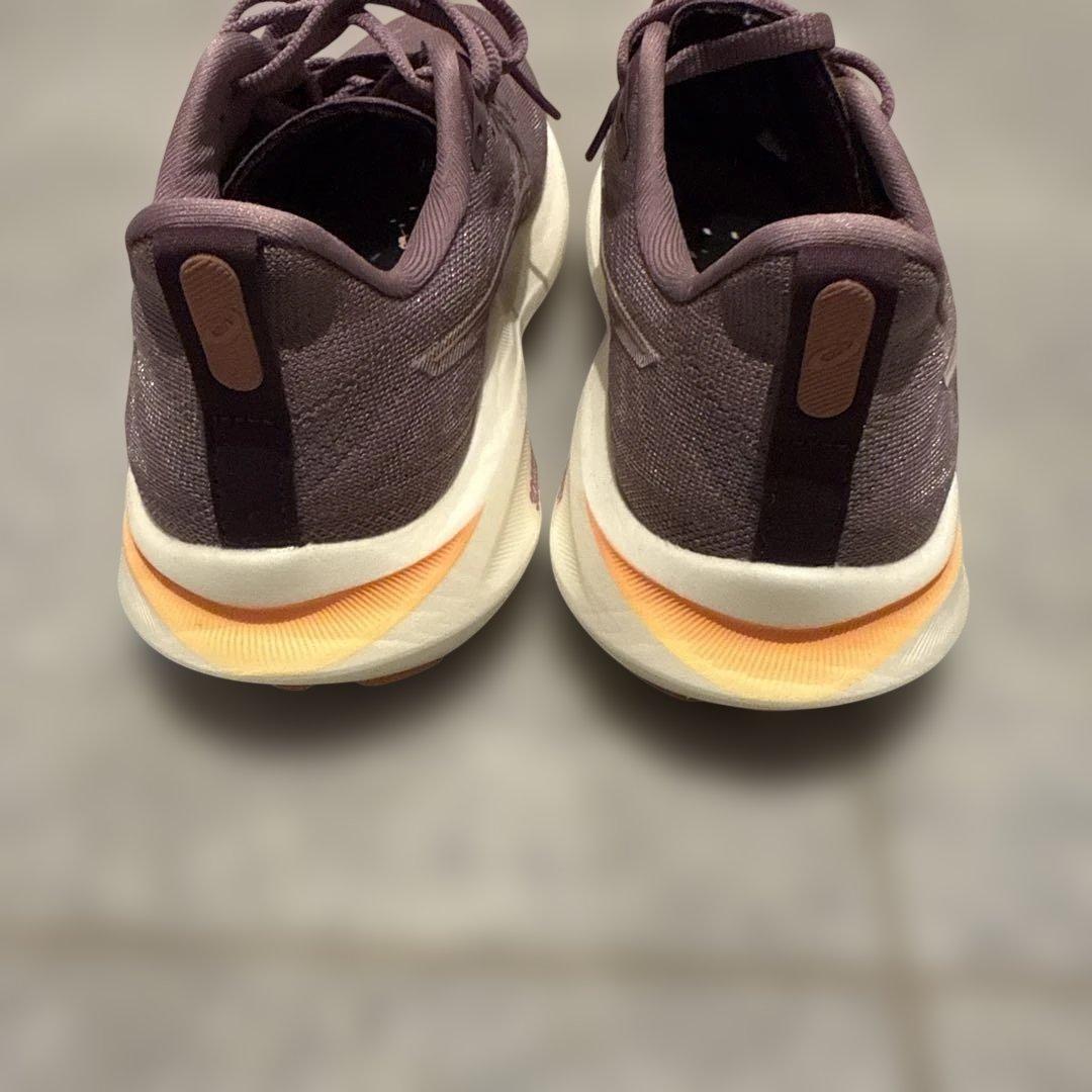 美品asics アシックス ランニングシューズGT-2000 13 23.0cm