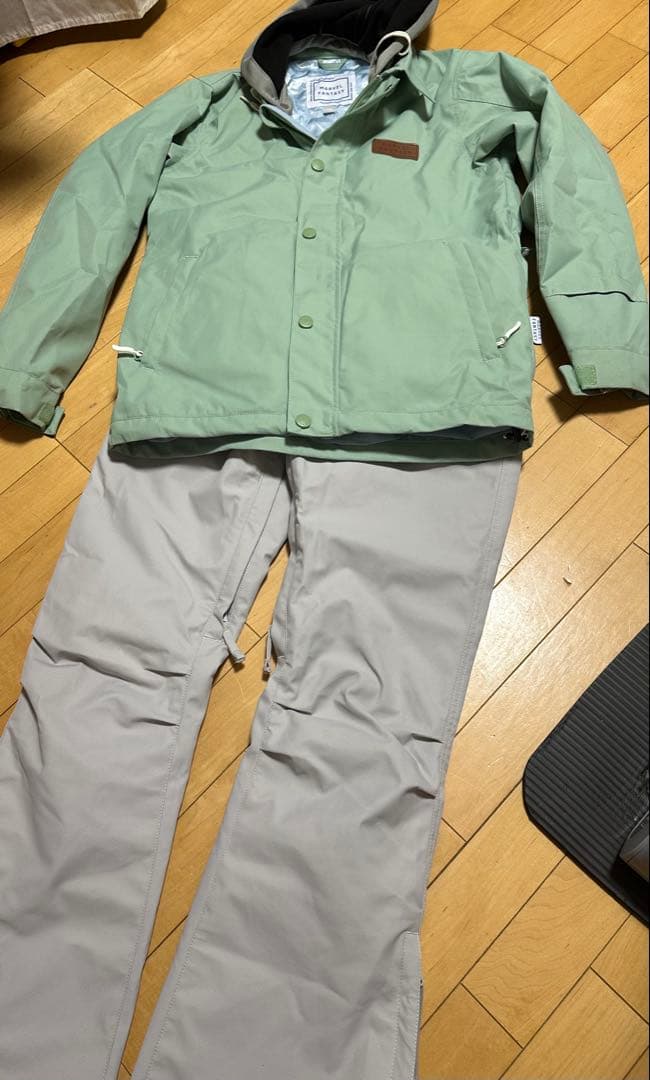 レディーススノボウェア M 上下set 美品 LEISURE SPORT スキーウェア スノーボードウェア レディース 上下