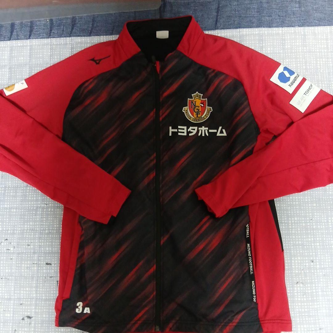 名古屋グランパストレーニングジャージ上下セット支給品 - メルカリ