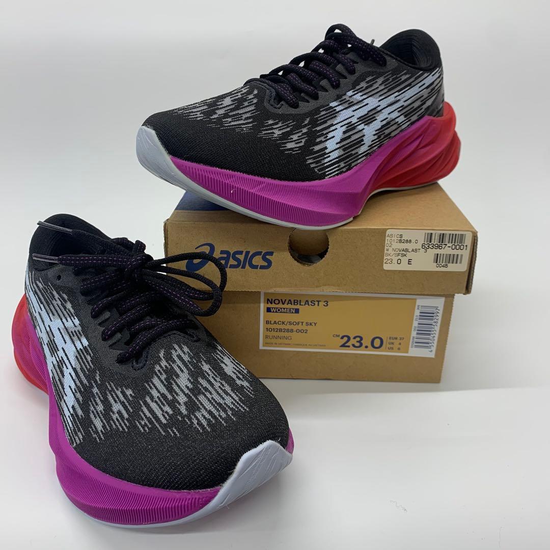 新品未使用 アシックスNovablast 3 ランニングシューズ 23.0cm