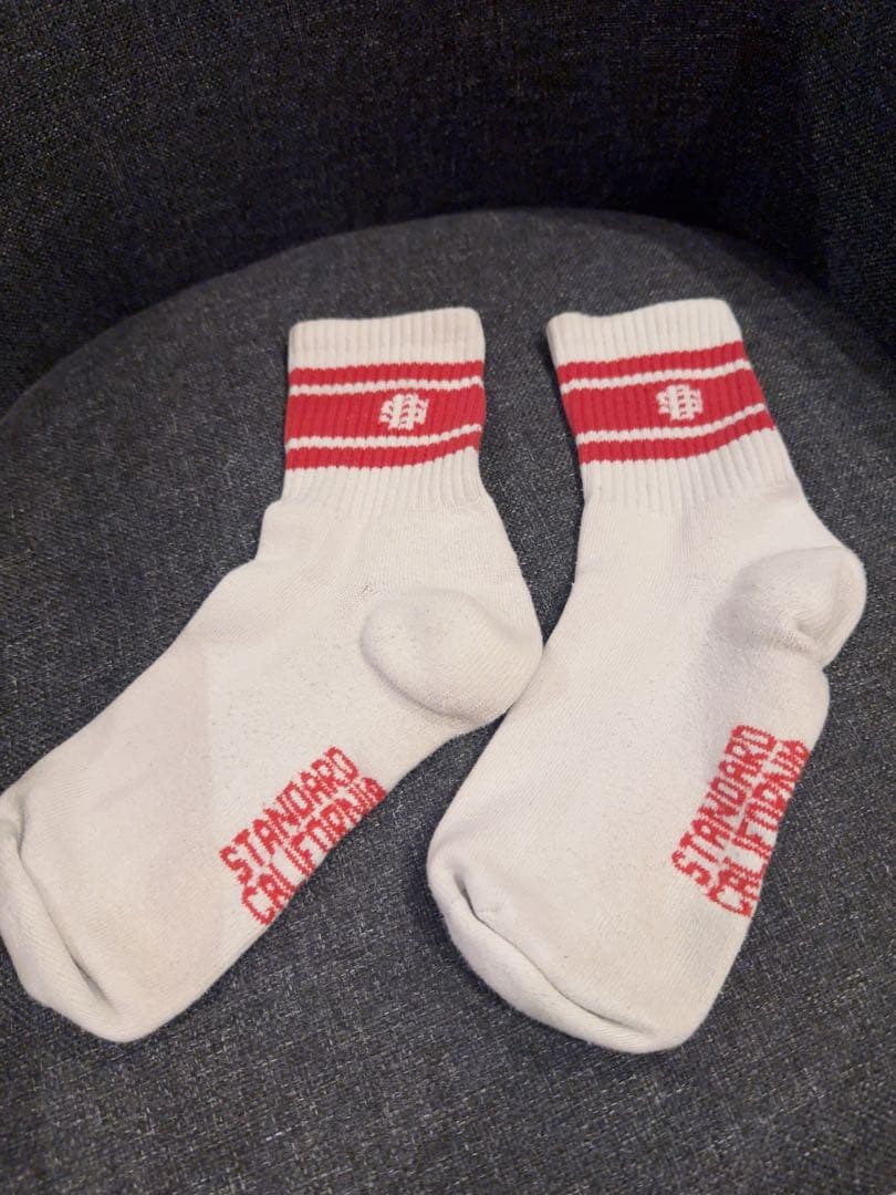 スタンダードカリフォルニア ソックス 木村拓哉氏着用 人気の黒赤2