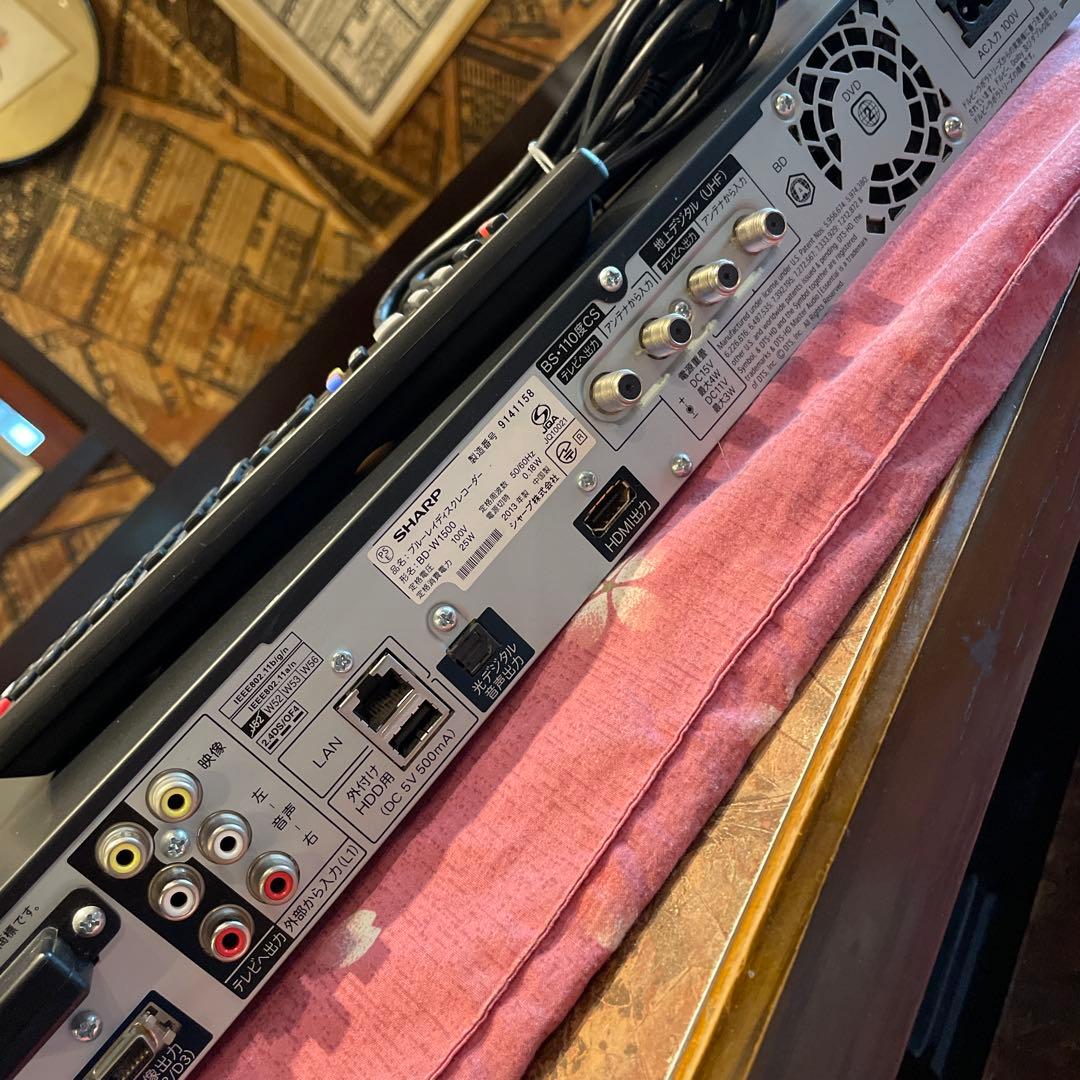 シャープBD−W1500 12倍2番組W録 1000GB 新品リモ等付フル装備！