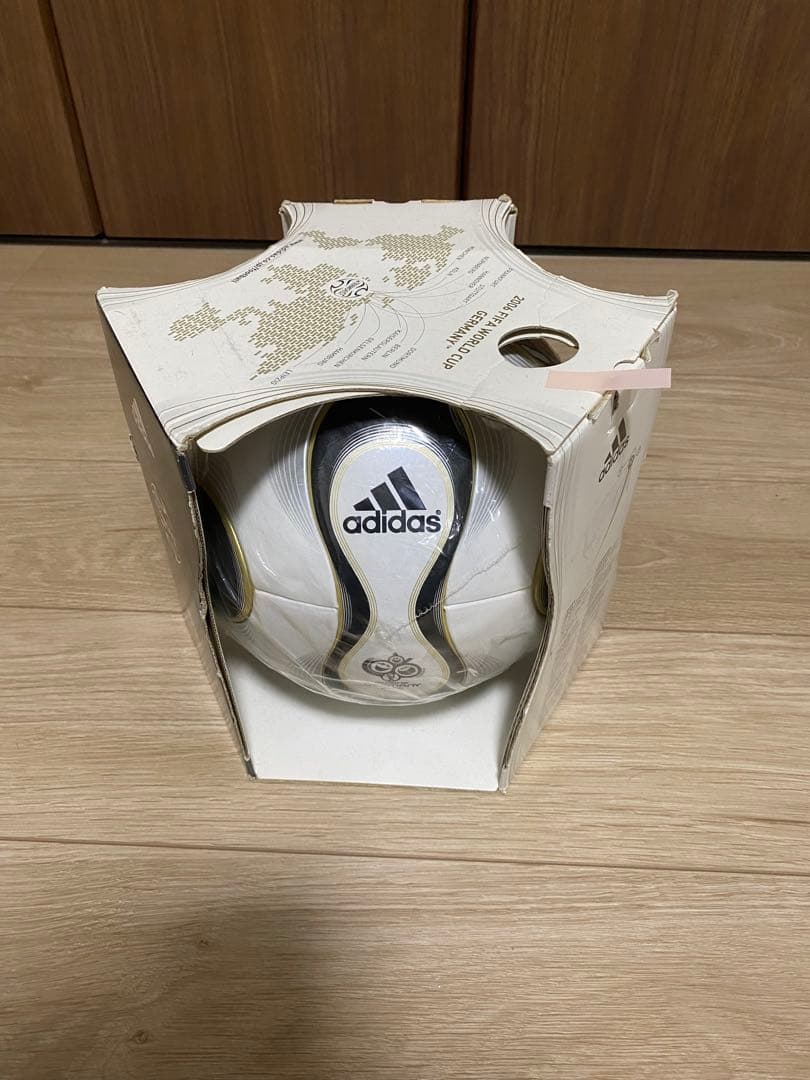 FIFAワールドカップ チームガイスト サッカー５号 公式球　③ FIFAワールドカップ チームガイスト サッカー5号 公式球 ③ FIFA