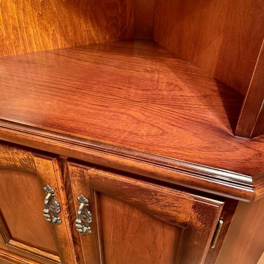 【カリモク】\"コロニアル\" HC3300NK 隅棚 コーナーキャビネット