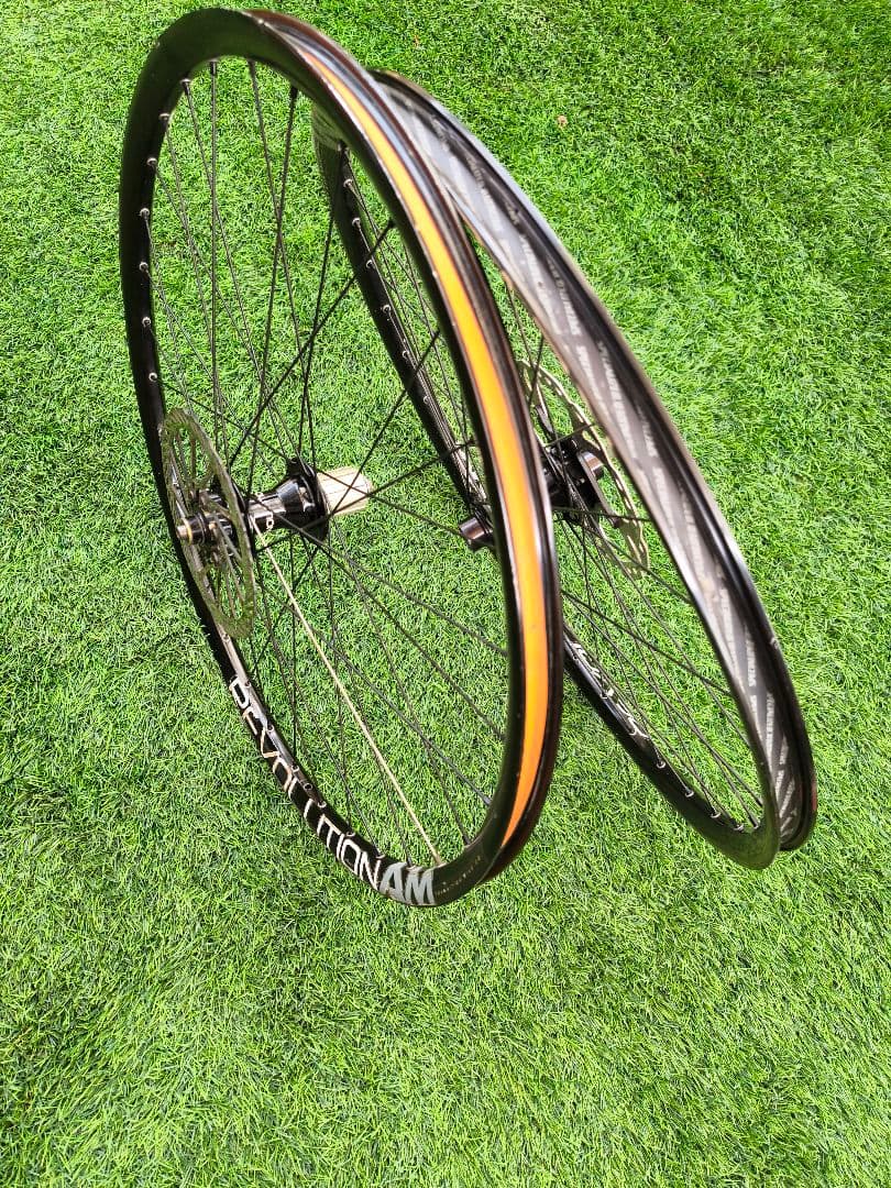 REVOLUTION Transition bikes 26インチホイールセット