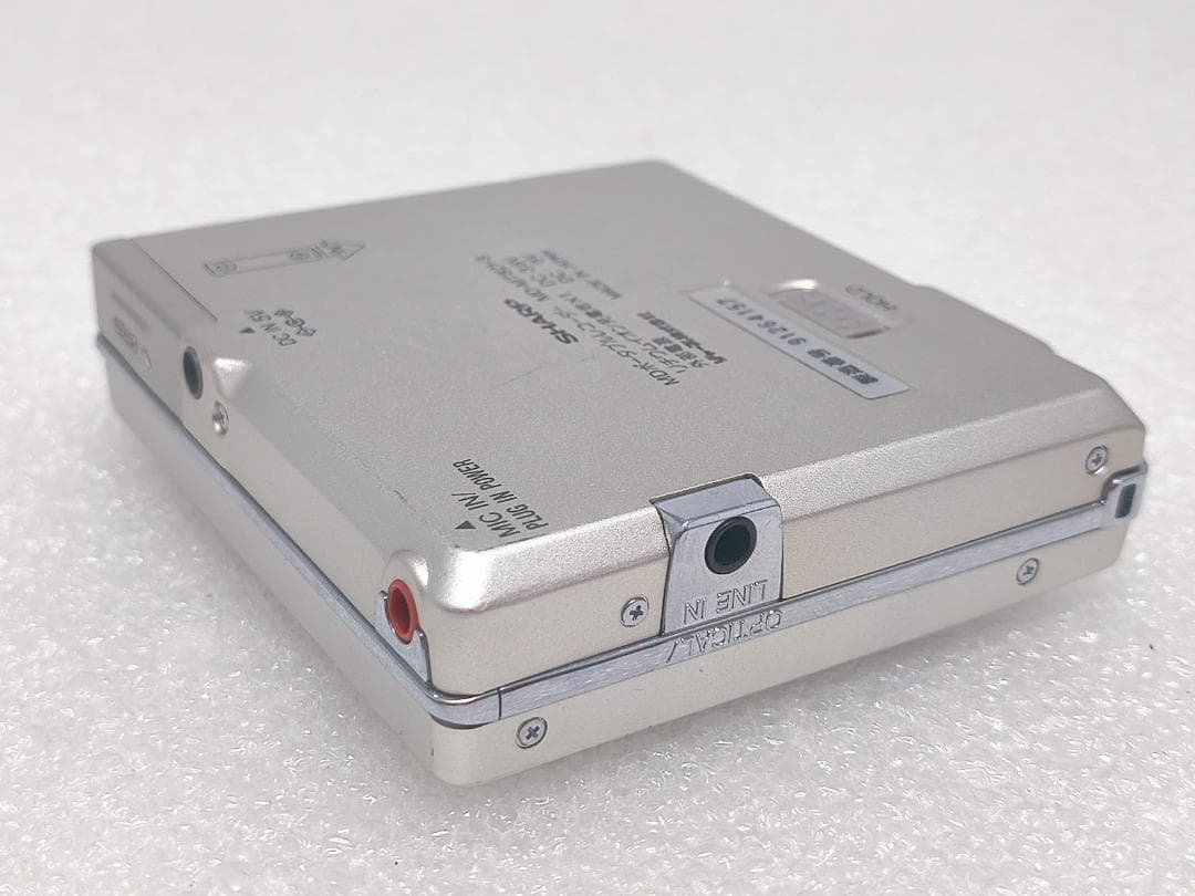 通電確認済】SHARP 録再MDポータブルプレーヤー MD-MT821