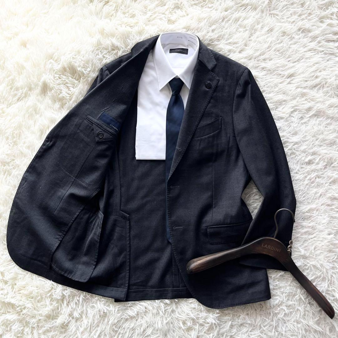 <美品>LARDINI グレー ウール ジャケット ブートニエール サイズ46 美品LARDINI グレー ウール ジャケット ブートニエール サイズ46
